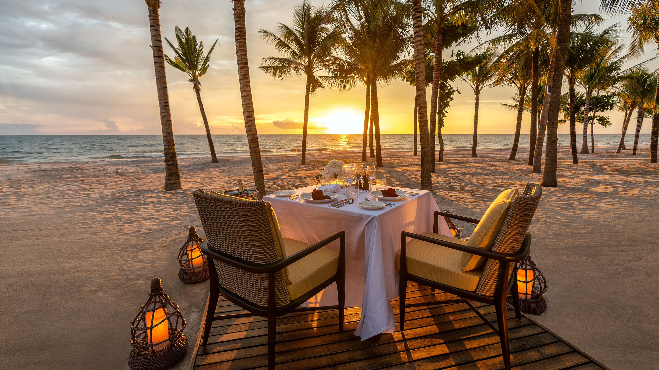 Restaurants And Bars Intercontinental Phu Quoc Long Beach Resort